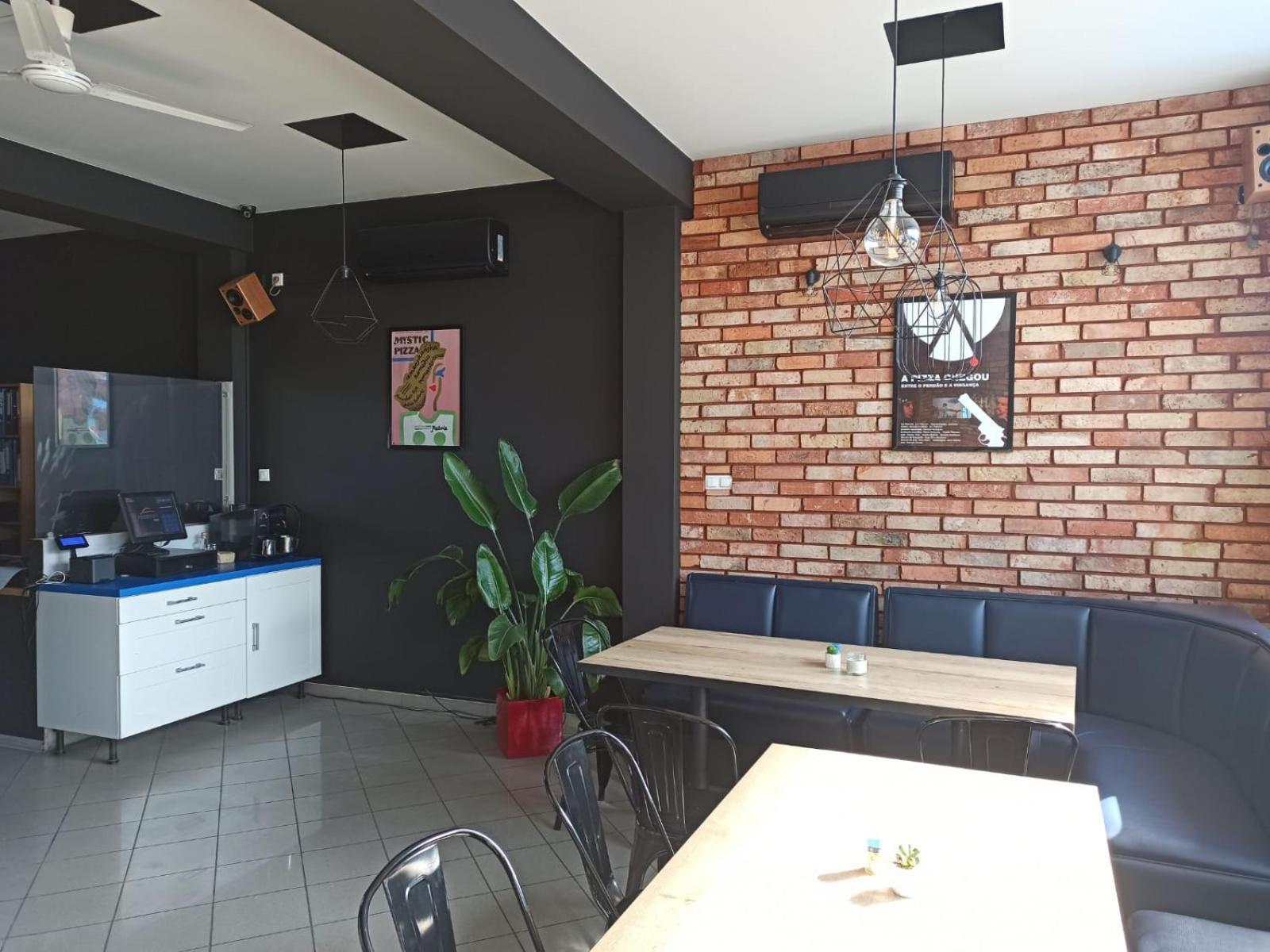 Pokoje Nad Pizzeria Познан Екстериор снимка